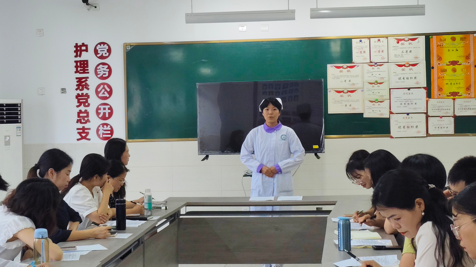 学院护理系成功举办2025一带一...